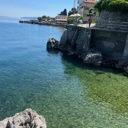 Yari-dog Friendly, Private Jaccuzzi&sauna,shared Infinity Pool, Sea View Holiday home *