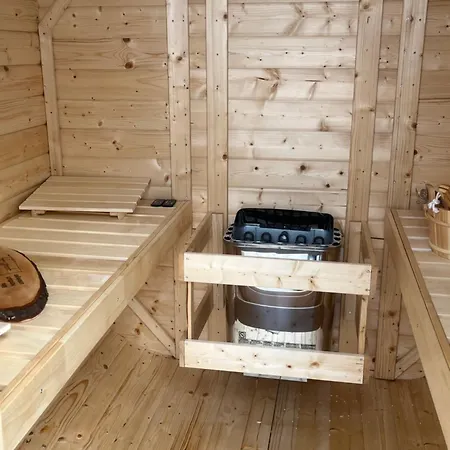 Holiday home Yari-dog Friendly, Private Jaccuzzi&sauna,shared Infinity Pool, Sea View Lovran